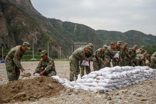 滕哈赫：无论对我的评价是公平还是不公平 我都没有把精力放上面